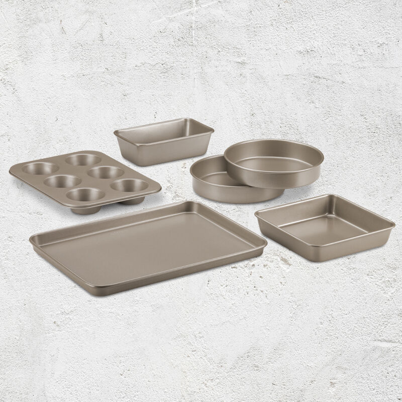 Non stick outlet bakeware set