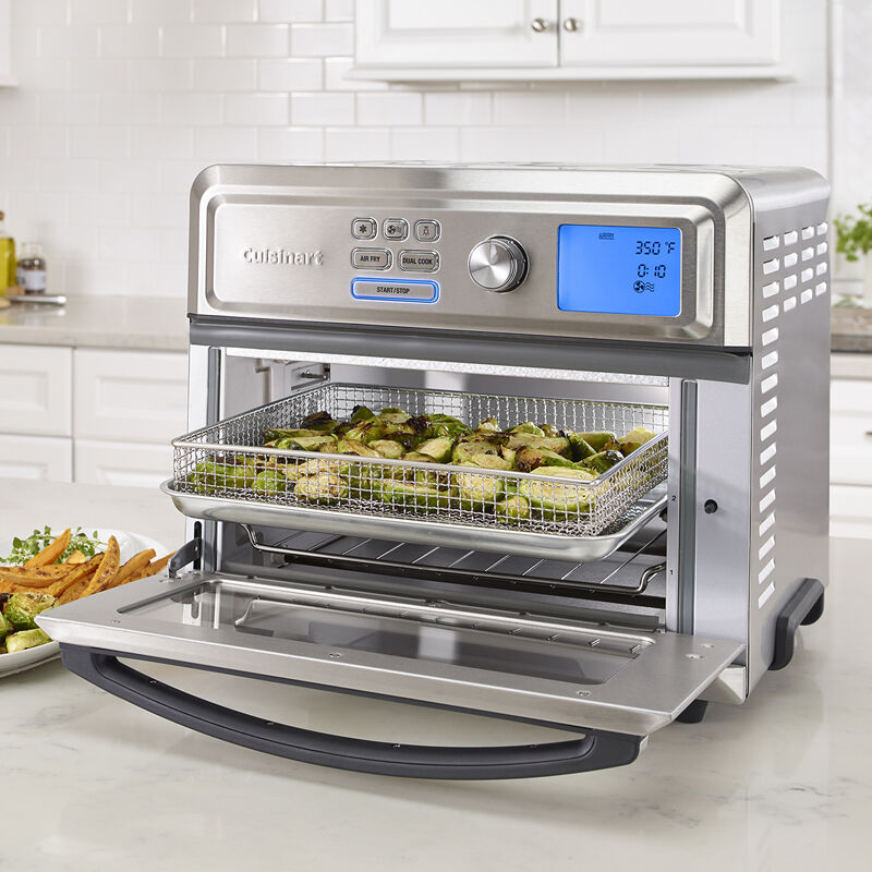 Digital convection outlet toaster oven